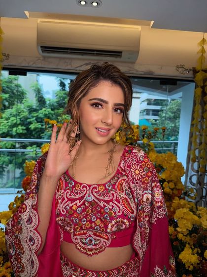 Playful Mehendi & Haldi Hair photo 4