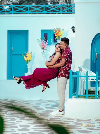 Heart Clickers - Pre-Wedding & Couple Photoshoots Santorini Vibes in India photo 7