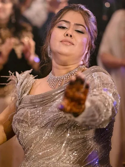 If elegance had a highlight, it would be this glam. A stunning look for a Sangeet or cocktail performance.