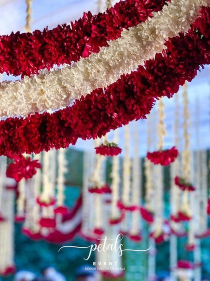 Petals - Wedding Decoration & Styling Timeless South Indian Mandaps photo 68