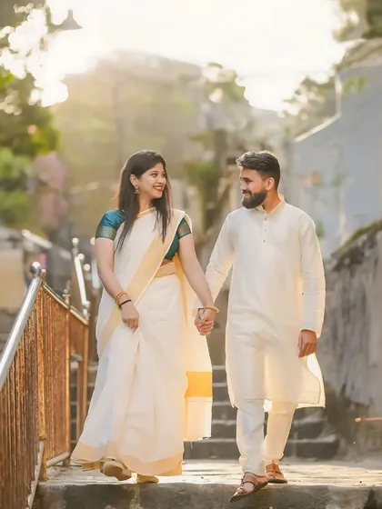 Tradition and love, hand in hand. This shot was taken at the historic Banganga Tank in Mumbai, with Dipesh and Hemangi in beautiful traditional attire. I focus on capturing the grace and elegance of cultural shoots in a soft, natural light.