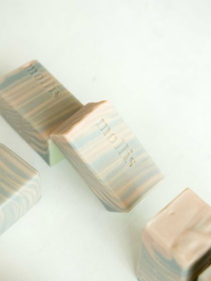 The striking line design of this bar is created using a special hand-done technique.