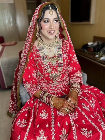 The smile of a happy bride says it all. Nabeela was a vision of joy and elegance.