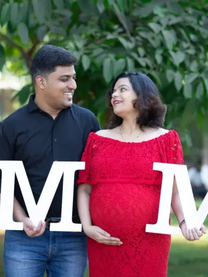 A creative and sweet announcement for the new "MOM". Using props like these letters adds a fun, personalized touch to your couple's maternity photos.