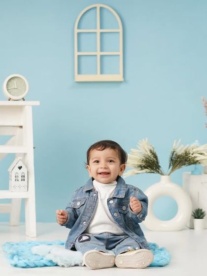 First Birthday & Cake Smash photo 12