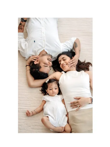 A quiet moment of connection. I arranged this family for an overhead shot to create a beautiful, intimate portrait that focuses entirely on their bond and the love that holds them together.
