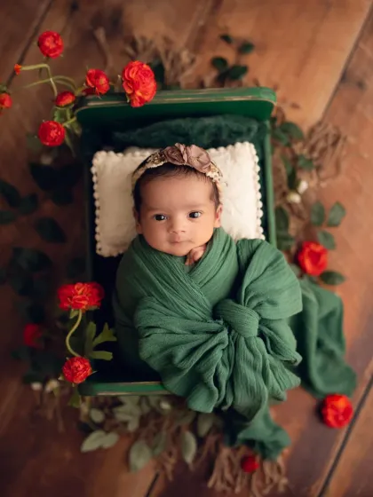 Dreamy Newborn Portraits photo 40