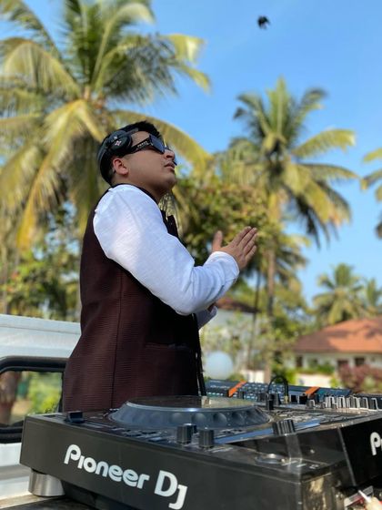 Soaking in the sun and the joyous atmosphere while waiting for the Baraatis to arrive at this Goa wedding.