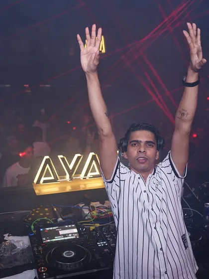 Hands up for the Goa crowd at Maya Nightclub. What a welcome!