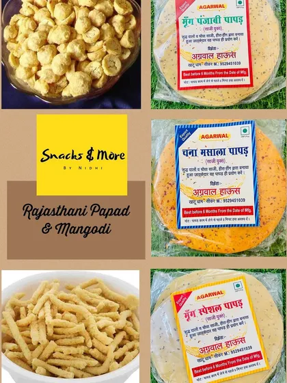 A taste of Rajasthan with this collection of authentic Agarwal papads and sun-dried moong dal mangodi. You can see the different varieties like Moong Punjabi Papad and Chana Masala Papad.