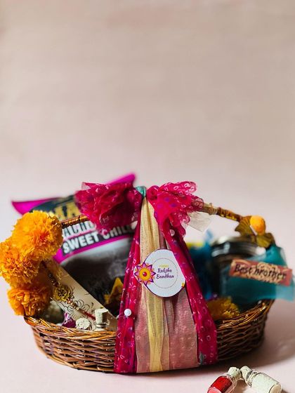 Gift Hamper - Personalized Gift Hampers Rakhi Celebrations photo 178