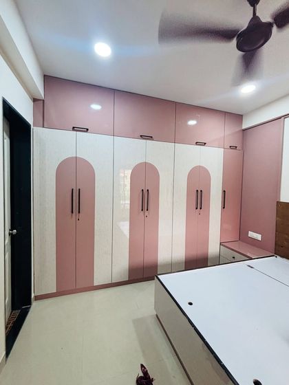 Smart Wardrobe & Storage Solutions photo 7