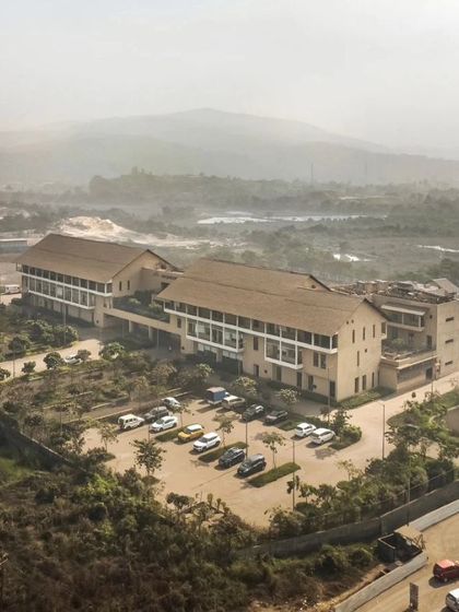 SJK Architects - Institutional & Campus Design Healing Spaces: Healthcare Architecture photo 9