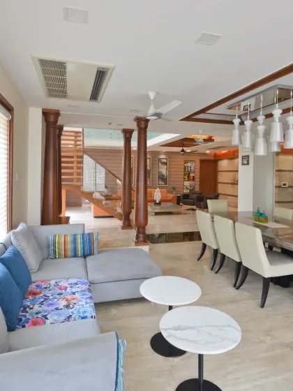 Light-Filled Interiors & Voluminous Spaces photo 11