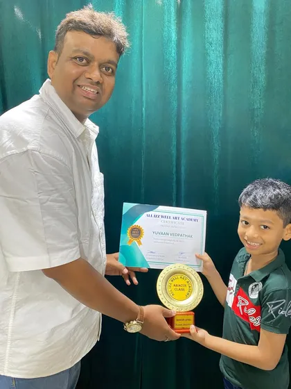 Yuvaan Vedpathak from our Charni Road branch after completing his Senior Level in Abacus. Congratulations!