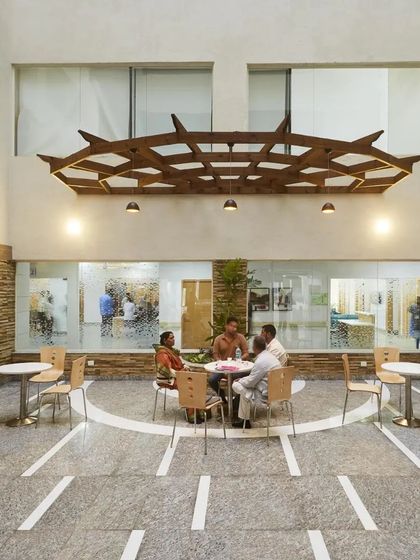 Creative Designer Architects - Healthcare Interior Design Welcoming Entrances & Public Spaces photo 31