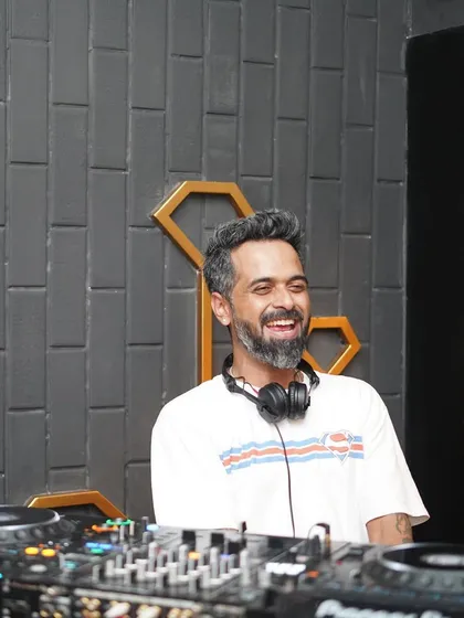 A candid shot that captures how much I love what I do. After 20 years, the joy of seeing people dance to the music I play never gets old. This is the happy, positive energy I bring to every single gig.
