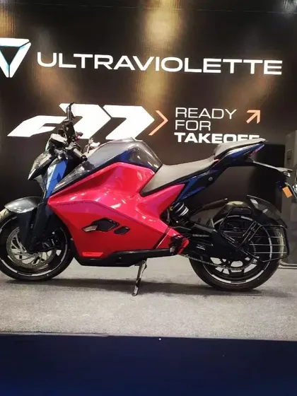 For the Ultraviolette product launch, I created a focused and dramatic stage to showcase the motorcycle. This close-up highlights the detailed lighting and platform design that makes the product the hero of the event.