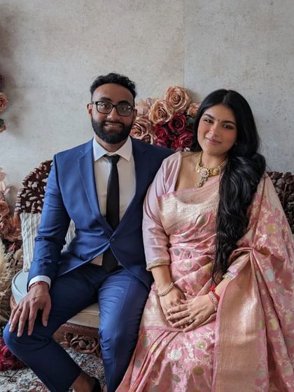 A beautiful portrait of our Aulerth bride, Rhea, on her wedding day. We chose the timeless Ethereal Swan Lake Necklace to pair with her pastel-toned sari for a look of pure elegance.