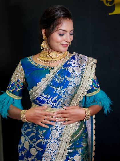 Modern & Fusion Saree Styles photo 43