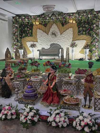 A full view of the white lotus backdrop stage.