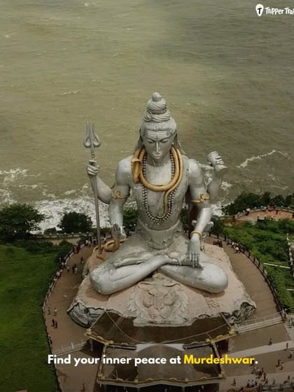 Finding inner peace at the magnificent Murdeshwar temple, with the massive Shiva statue overlooking the sea. A spiritual and awe-inspiring stop on our Gokarna trip.