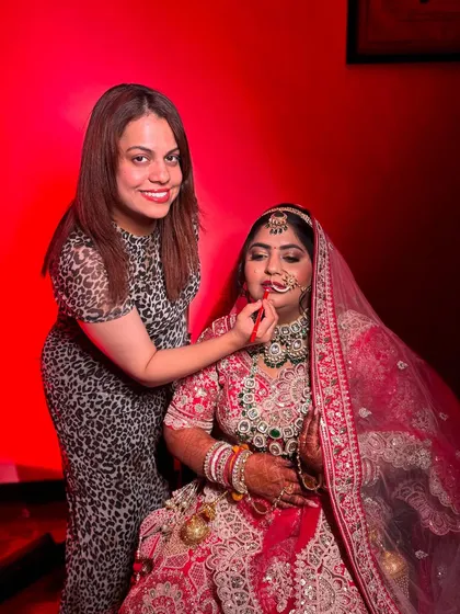 A final portrait of me and the bride. It's always a pleasure to see the final look come together so beautifully.