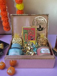 Gift Boxes & Hampers