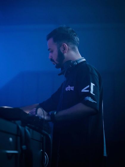 The DJ Booth: Behind the Decks photo 56