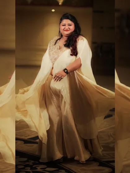 Our client looking gorgeous in our bestseller cream and gold kaftan outfit. The flowy silhouette is perfect for any body type.