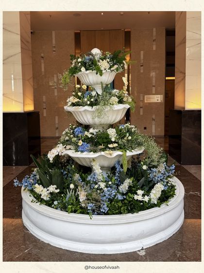 Classic Elegance: Blue & White Affairs photo 9