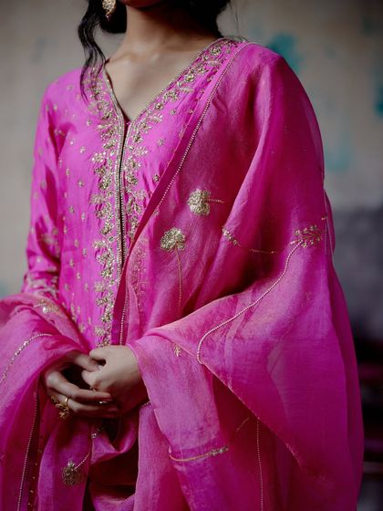 This extensive collection features a wide array of modern festive attire. From vibrant sharara sets and elegant anarkalis to chic jumpsuits and light lehengas, these pieces are curated for wedding guests and anyone looking for a stylish outfit for a special occasion.