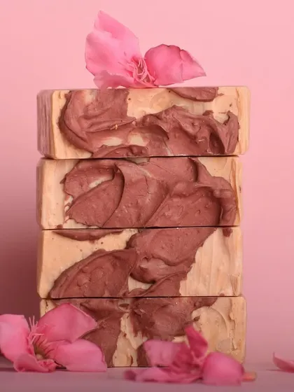 The Rose and Rosewood soap from our Diwali Edit. It features Indian Madder Root to purify the skin and French Pink Clay to gently exfoliate.