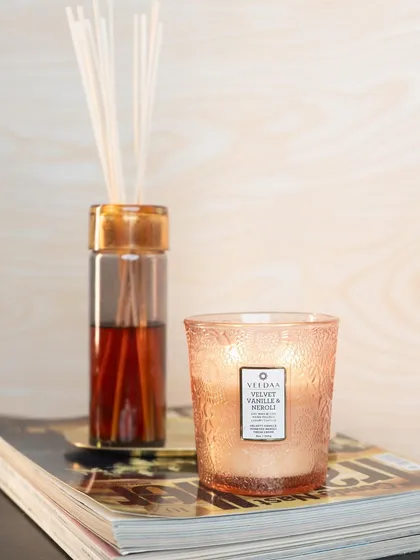 A curated selection from our extensive product portfolio, showcasing the diverse range of fragrances, colors, and designs we offer. Each image highlights the beauty and versatility of our candles, diffusers, and gift sets.