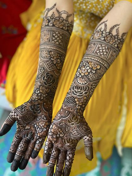 Ghazala - Mehndi Classes Advanced Bridal & Intricate Designs photo 15
