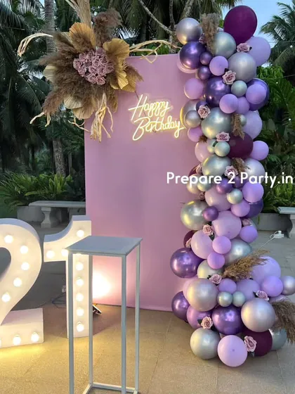 My 21st birthday decorations range from bold and modern to soft and elegant. I use marquee numbers, custom backdrops, and sophisticated balloon arrangements to mark this special occasion.