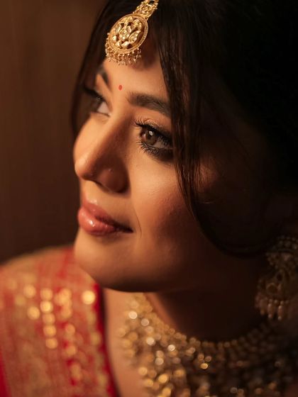 Artistic Bridal Portraits photo 25