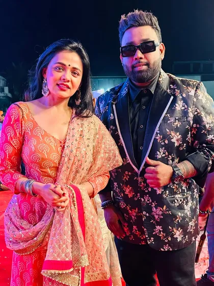 With my celebrity crush and queen, the wonderful Marathi actress Prarthana Behere.
