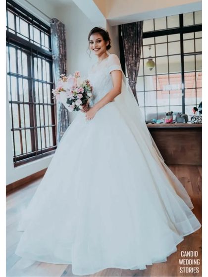 Bridal Elegance: Portraits & Preparations photo 32