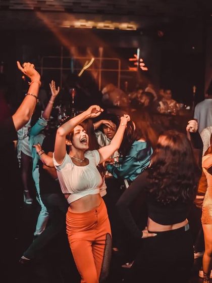 The energy of the crowd is contagious. At Error Brew & Pub in Siliguri, the dance floor was on fire with people just letting loose and enjoying the music.