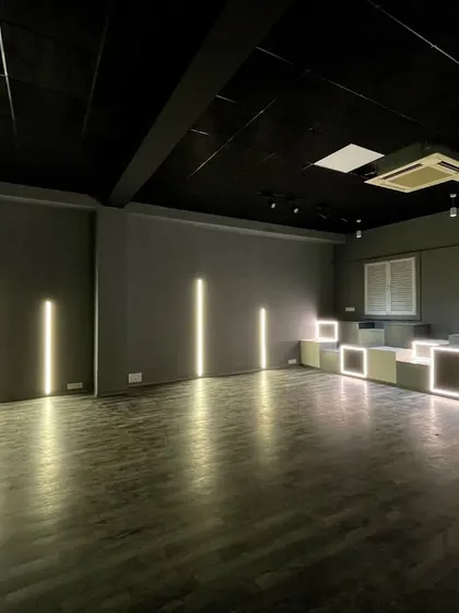 Welcome to our creative space! This is one of our modern, fully-equipped ACO studios in Kandivali West, designed to inspire movement. With professional lighting and sound, it's the perfect place to start your dance journey.