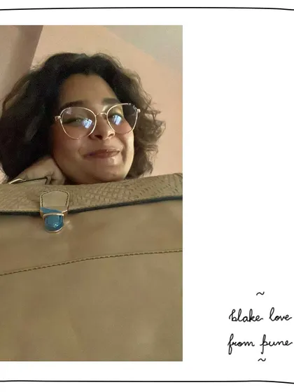 A happy selfie from Adyasha with her new Blake bag. It's always a joy to see our patrons so excited about their new bags.