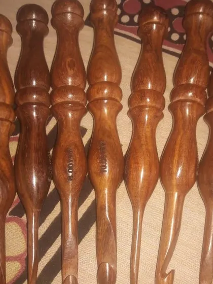 Here is another view of my classic dark wood hooks. The smooth finish ensures your yarn will not snag, and the carved handle provides a comfortable, secure grip.