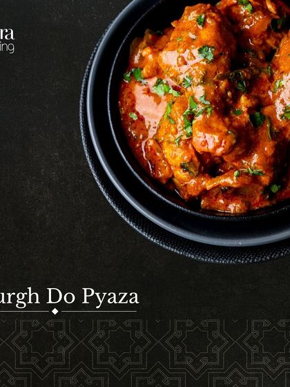 Murgh Do Pyaza, a flavourful chicken curry made with a generous amount of onions. This is a hearty and popular dish from our North Indian selection.