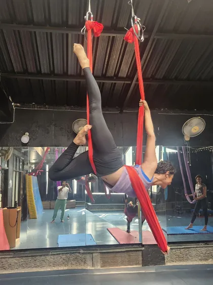 Life is so much more exciting when you're always a student. Learning new skills in aerial yoga gets me out of my comfort zone and builds new pathways in my brain.