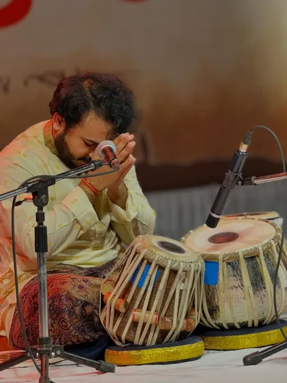 A collection of moments from my performance in Sambhaji Nagar. From intense concentration to bowing in gratitude, these pictures capture the emotional arc of a solo recital.