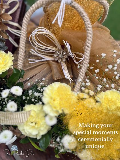 Making your special moments ceremonially unique is my goal. This hamper for a Gujarati wedding uses a mix of fresh flowers, jute rope handles, and delicate embellishments to create a gift that feels both traditional and personal.