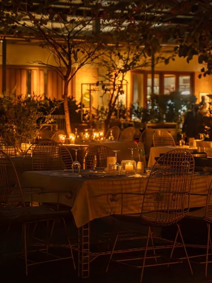 Kruti Acharya - Food & Restaurant Photography Capturing the Vibe: Restaurant Ambience & Action photo 9