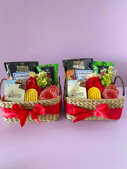 I can create multiple identical Kauna basket hampers for your gifting needs, ensuring each one is just as beautiful as the next.