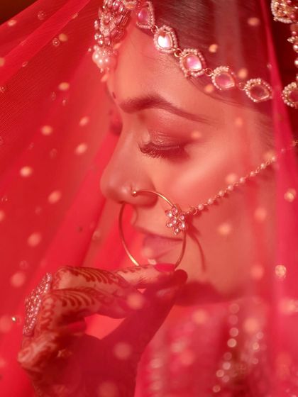 Timeless Bridal & Groom Portraits photo 19